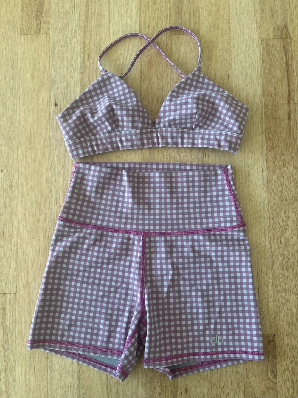 Alo Yoga Gingham Vapor Set
